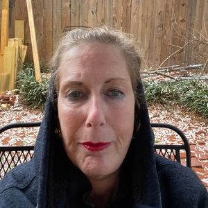 Meet your Posher, Lynn